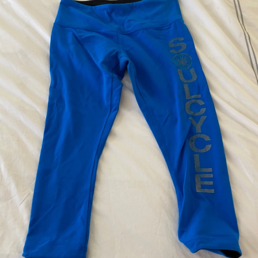 Lululemon bright blue wunder cropped leggings